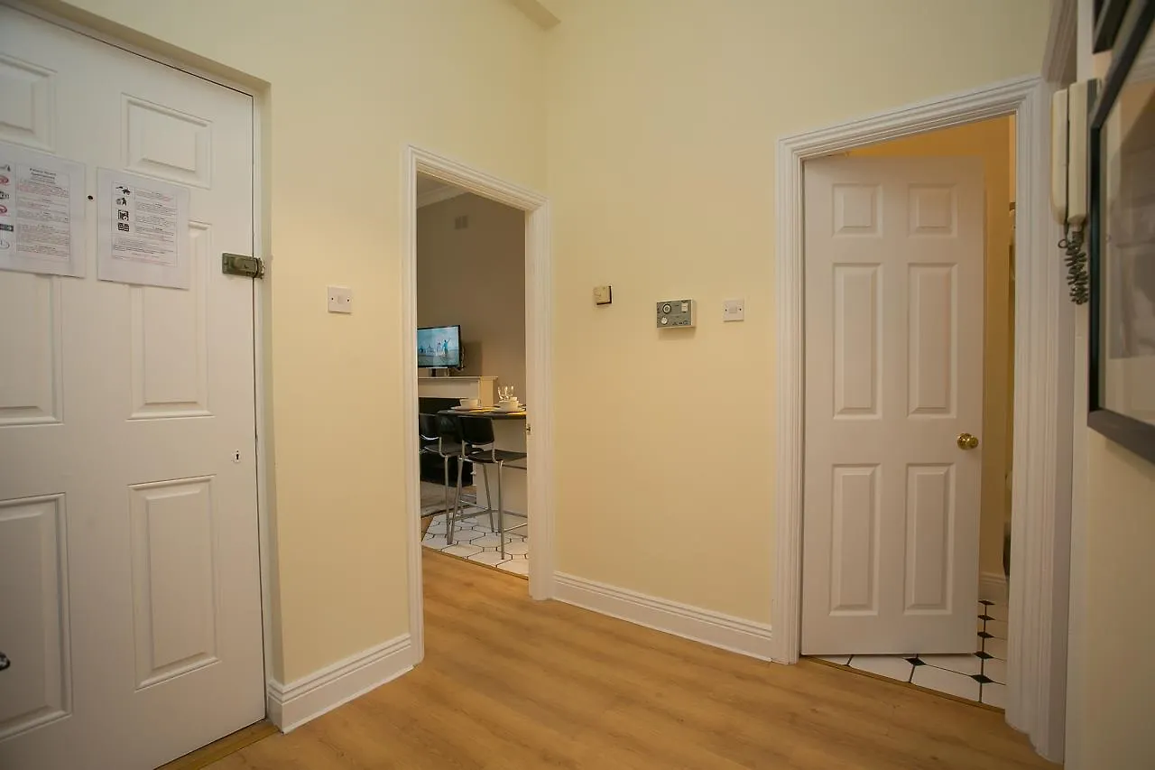 Dublin Castle City Apartments 0*,
